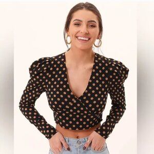 NWT MINKPINK by Revolve Ayat Wrap Crop Top Black with Tan Polka Dot Size Small